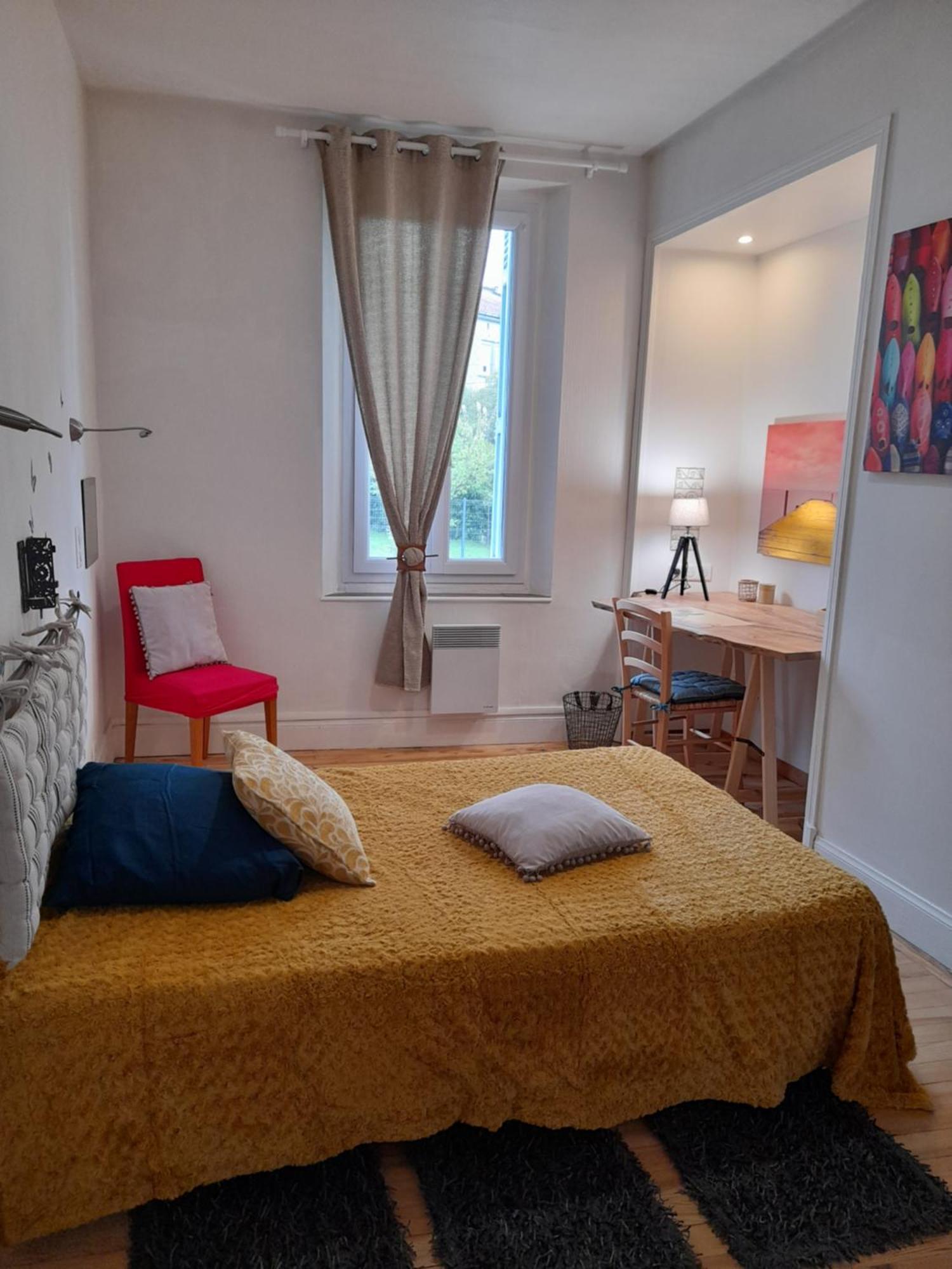 Pamiers Gare - 2 Appartements A Louer Ou Chambre Parentale Independante מראה חיצוני תמונה